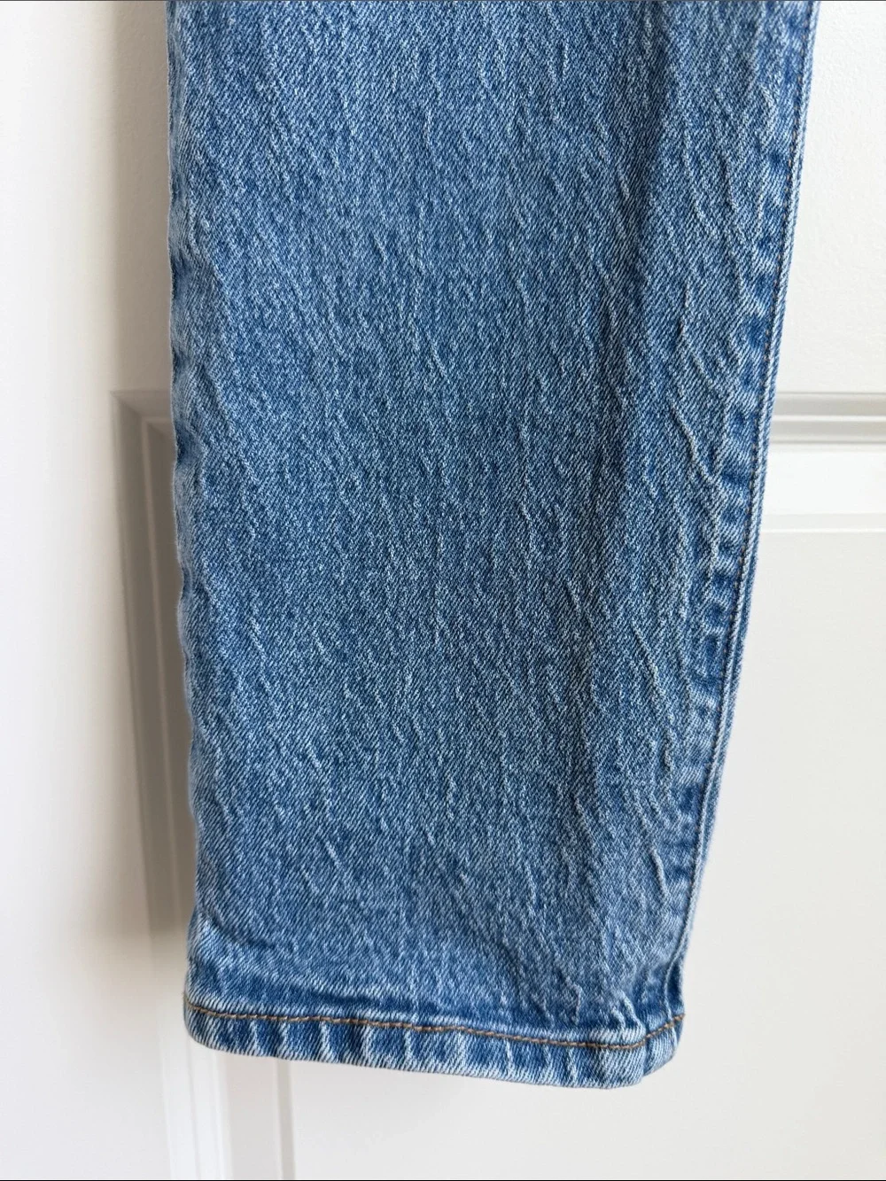 LEVI’S 501 High-Rise Straight Jeans